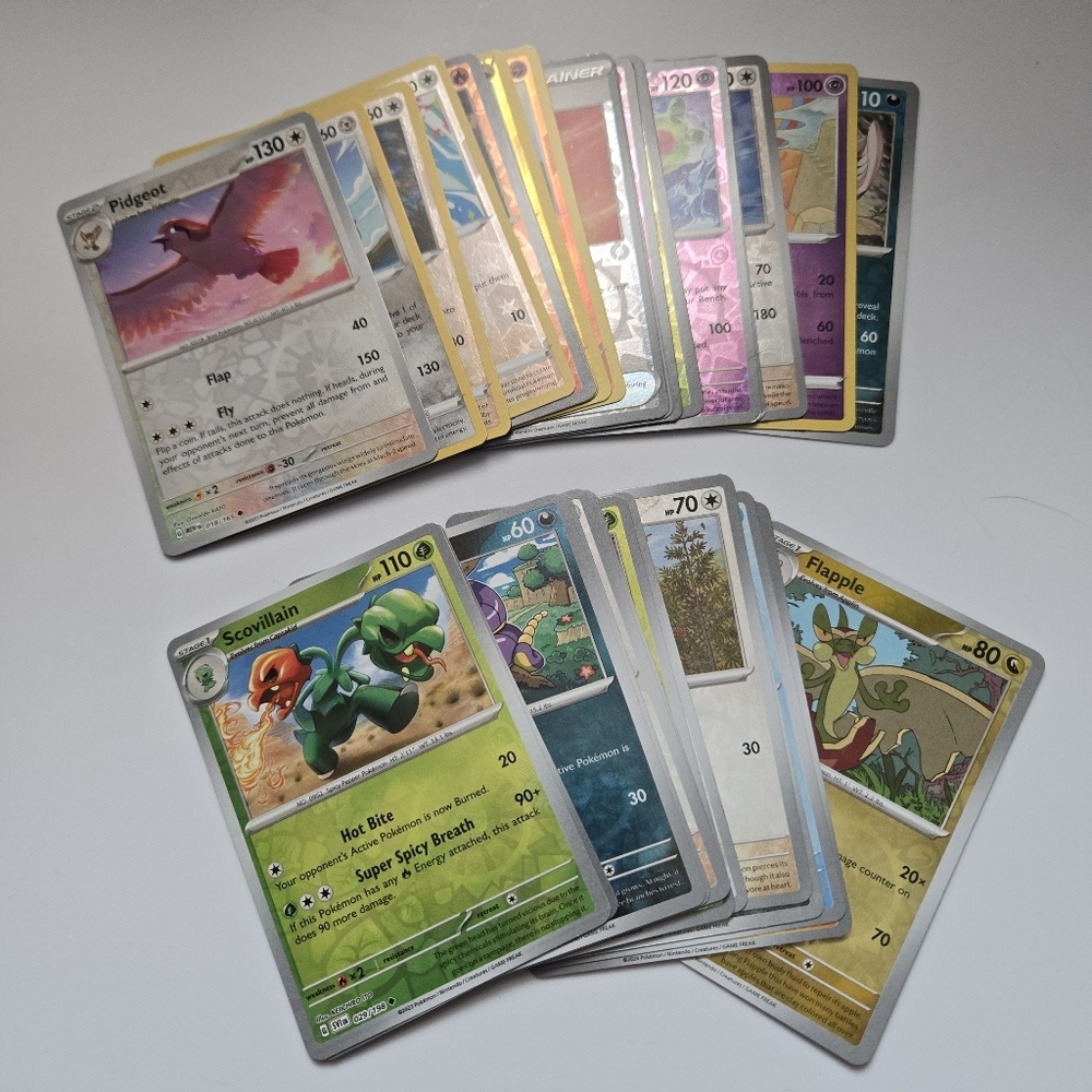 30x Pokemon Cards Reverse Holo